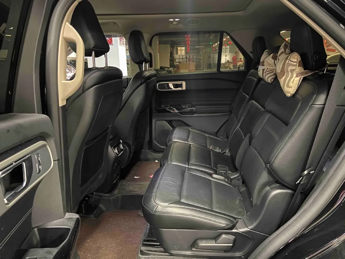 2020 Ford Explorer 2.3T 276HP L4 10AT,autocango,china used car exporter,china ev exporter,chinese used car exporter,chinese used ev exporter