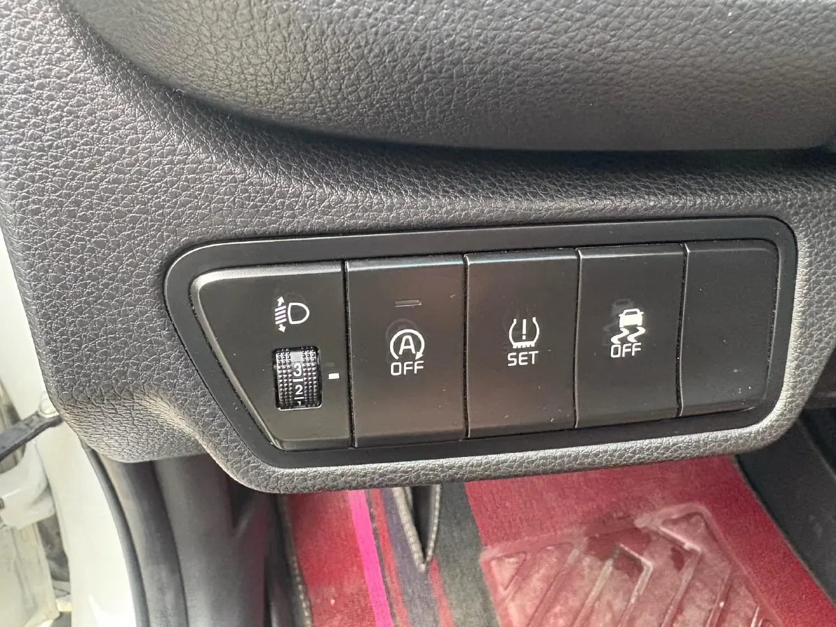 2021 Kia KX3 1.5L 115HP L4 CVT,autocango,china used car exporter,china ev exporter,chinese used car exporter,chinese used ev exporter