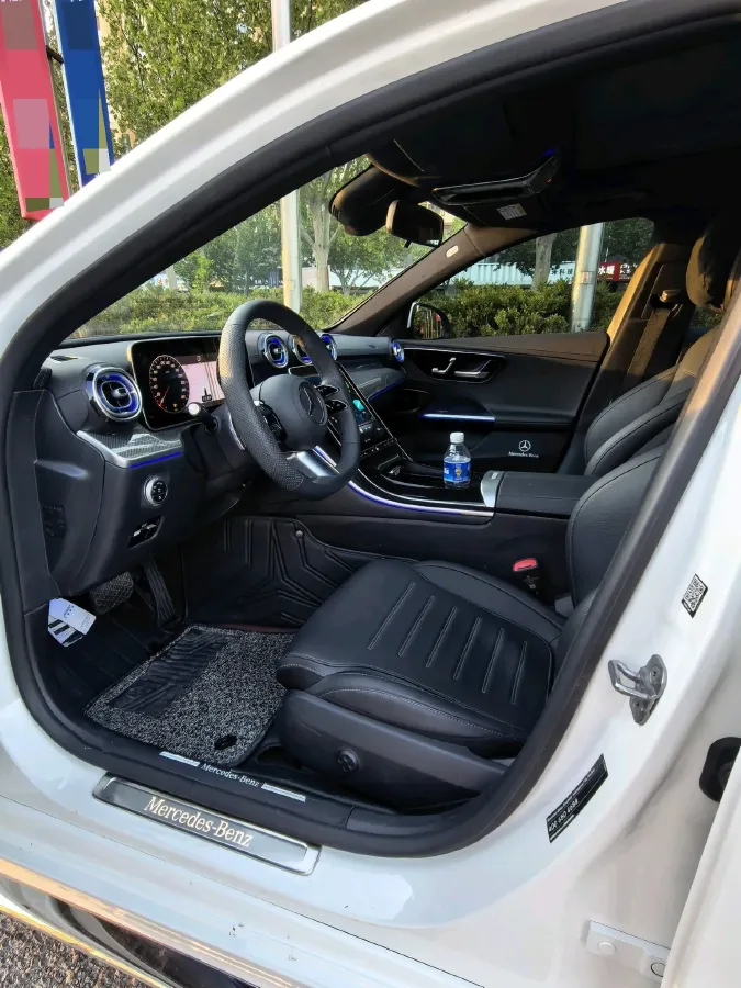 2025 Mercedes-Benz C Class 1.5T 204HP L4 9AT,autocango,china used car exporter,china ev exporter,chinese used car exporter,chinese used ev exporter