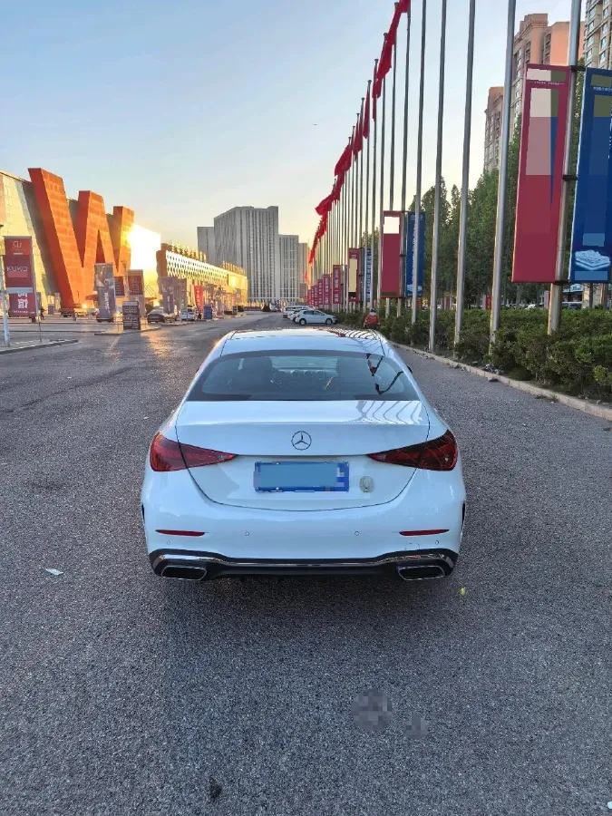 2025 Mercedes-Benz C Class 1.5T 204HP L4 9AT,autocango,china used car exporter,china ev exporter,chinese used car exporter,chinese used ev exporter