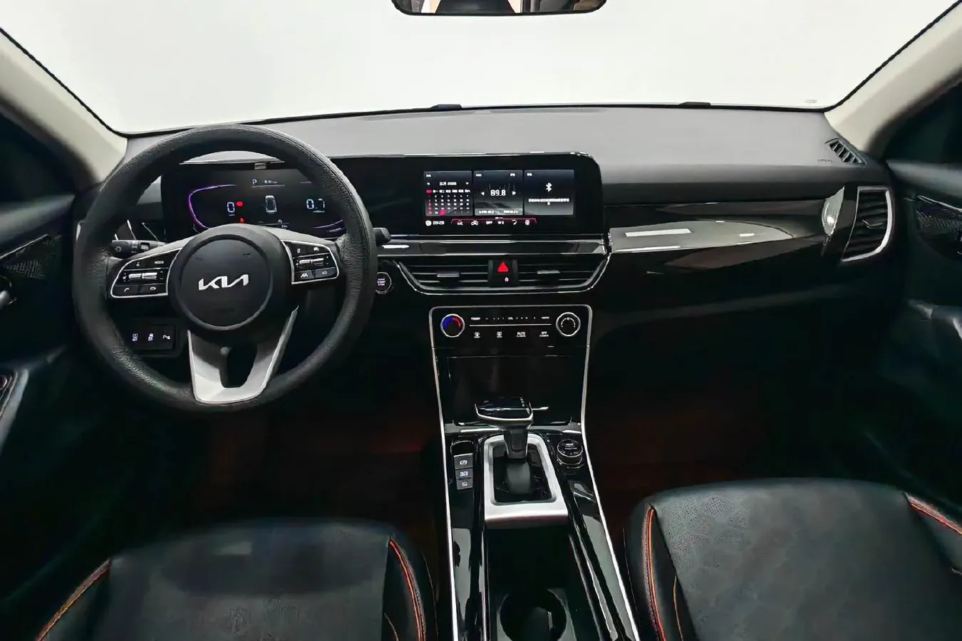 2023 Kia Seltos 1.5L 115HP L4 CVT,autocango,china used car exporter,china ev exporter,chinese used car exporter,chinese used ev exporter