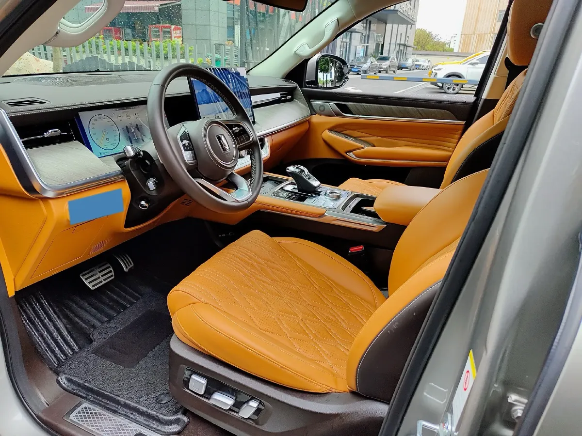 2023 Tank 500 2.0T 252HP L4 9AT PHEV 37.1KWH,autocango,china used car exporter,china ev exporter,chinese used car exporter,chinese used ev exporter