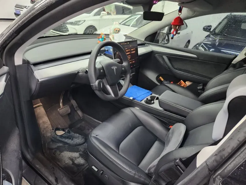 2024 Tesla Model Y BEV 78.4KWH,autocango,china used car exporter,china ev exporter,chinese used car exporter,chinese used ev exporter