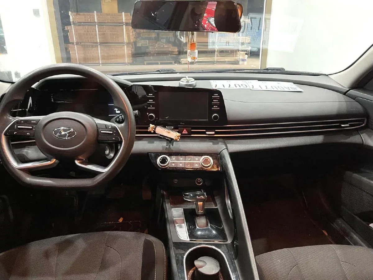 2021 Hyundai Elantra 1.5L 115HP L4 CVT,autocango,china used car exporter,china ev exporter,chinese used car exporter,chinese used ev exporter