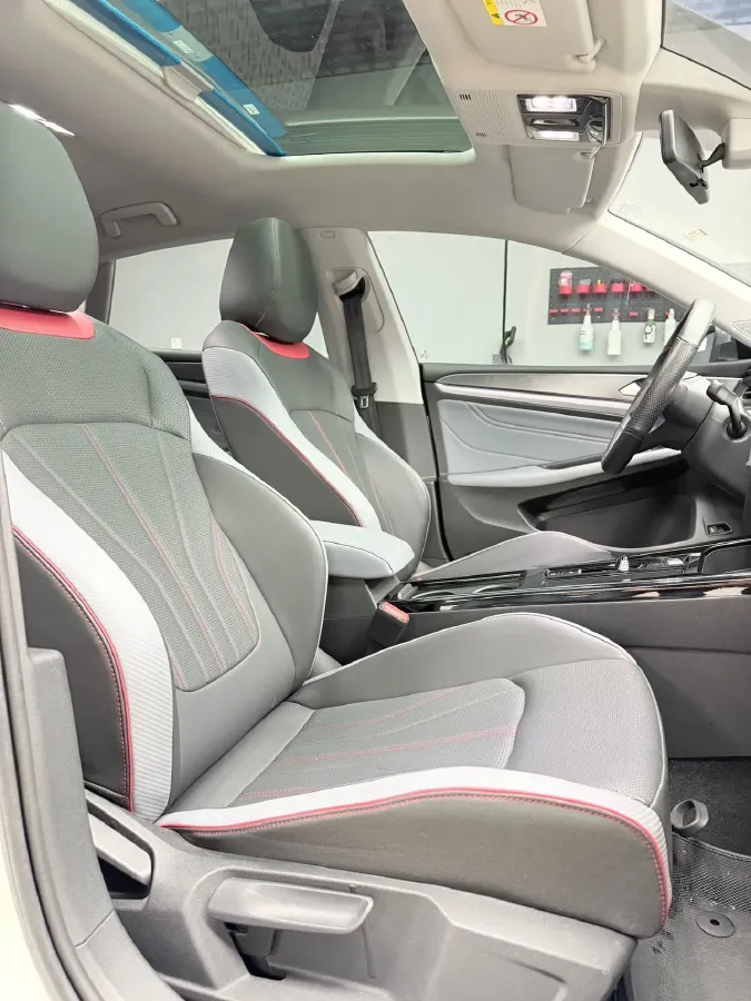 2022 Exceed TXL 2.0T 261HP L4 7DCT,autocango,china used car exporter,china ev exporter,chinese used car exporter,chinese used ev exporter