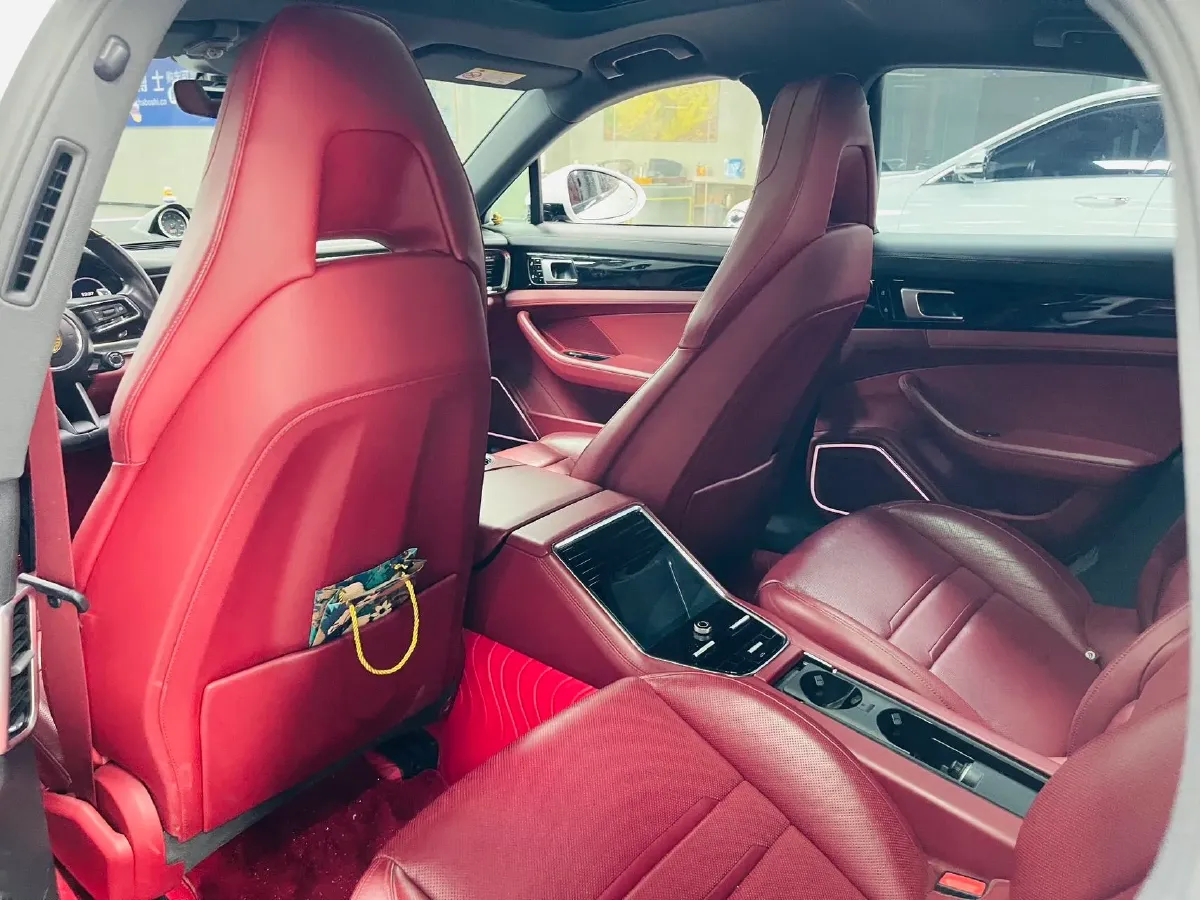 2021 Porsche Panamera 2.9T 330HP V6 8DCT,autocango,china used car exporter,china ev exporter,chinese used car exporter,chinese used ev exporter