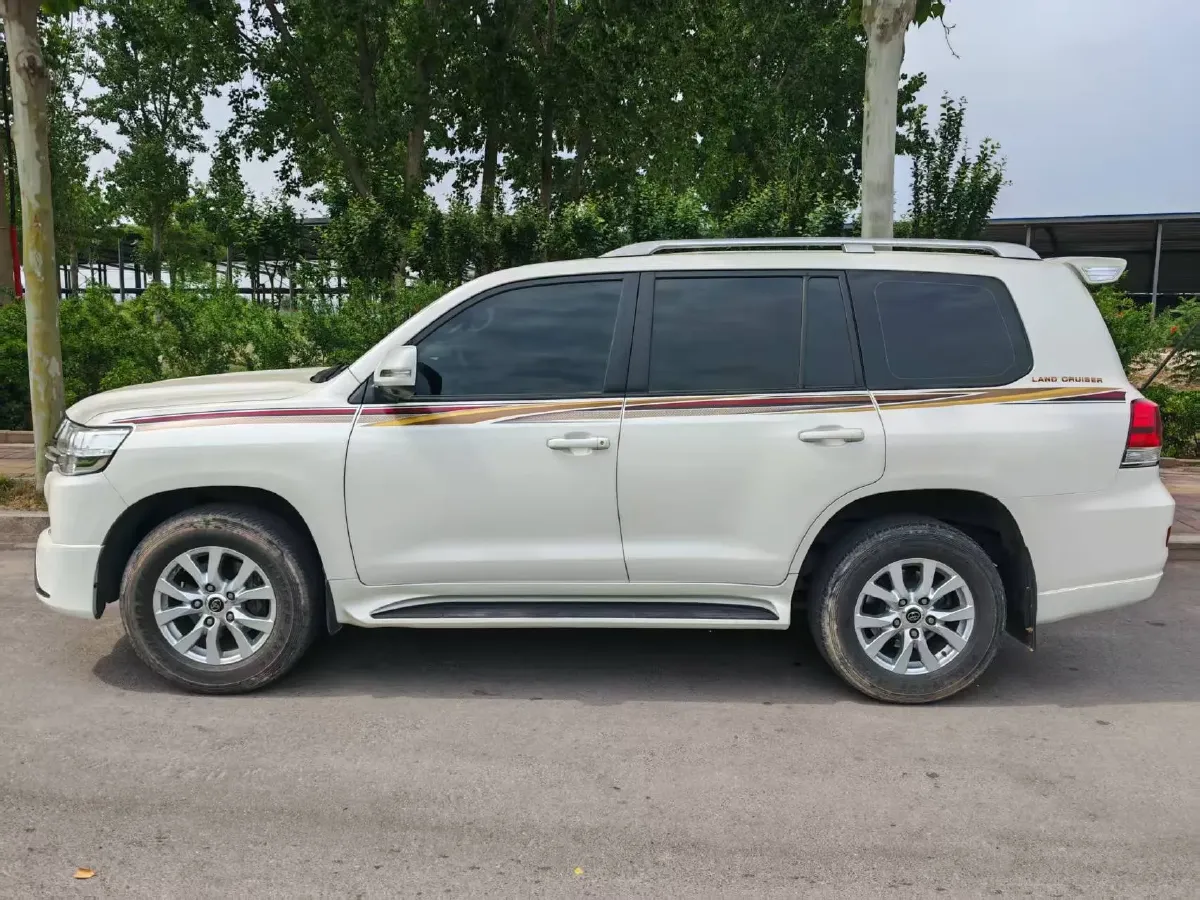 2019 Chevrolet Trax 1.0T 125HP L3 6AT,autocango,china used car exporter,china ev exporter,chinese used car exporter,chinese used ev exporter