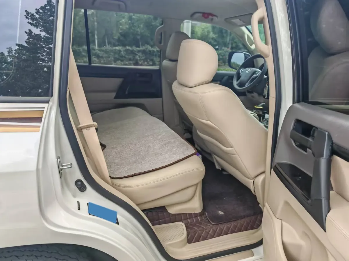 2019 Chevrolet Trax 1.0T 125HP L3 6AT,autocango,china used car exporter,china ev exporter,chinese used car exporter,chinese used ev exporter