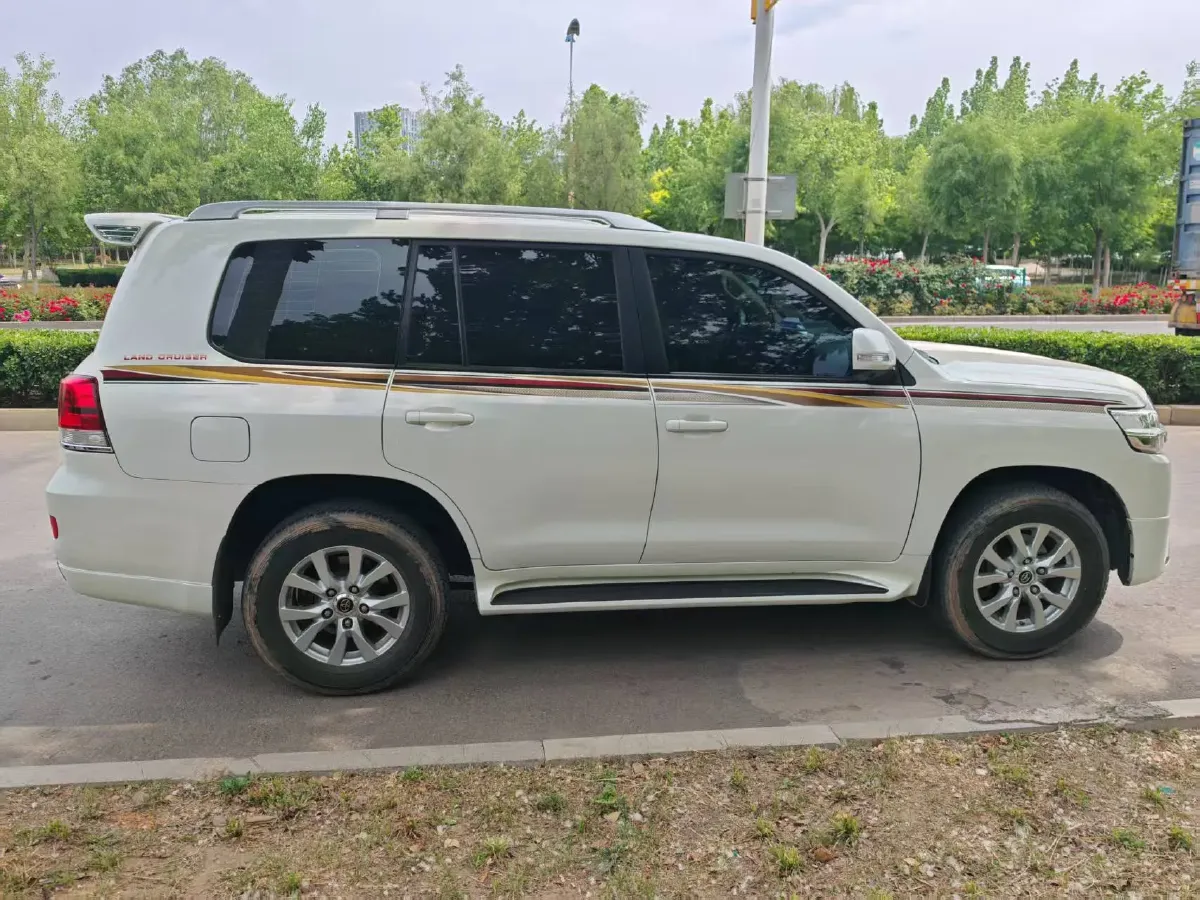 2019 Chevrolet Trax 1.0T 125HP L3 6AT,autocango,china used car exporter,china ev exporter,chinese used car exporter,chinese used ev exporter