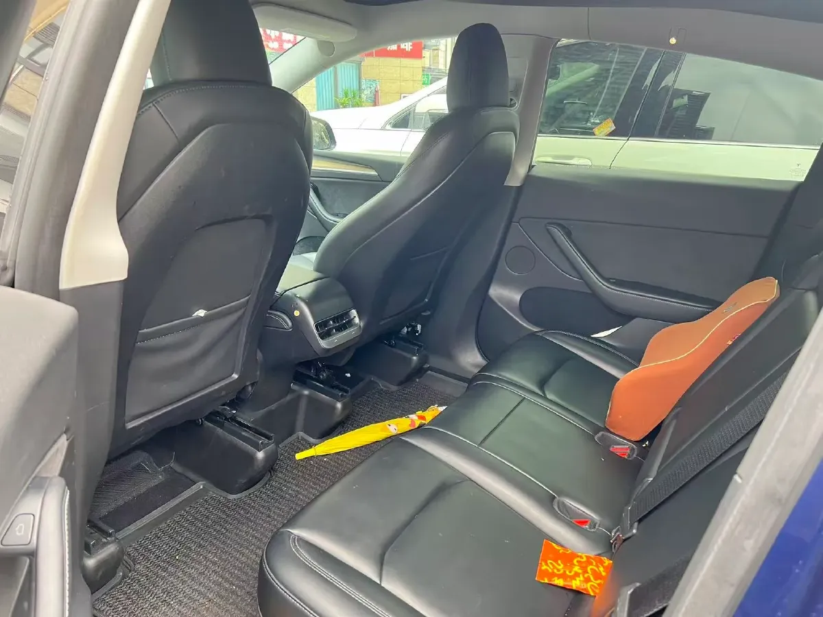 2022 Tesla Model Y BEV 60KWH,autocango,china used car exporter,china ev exporter,chinese used car exporter,chinese used ev exporter