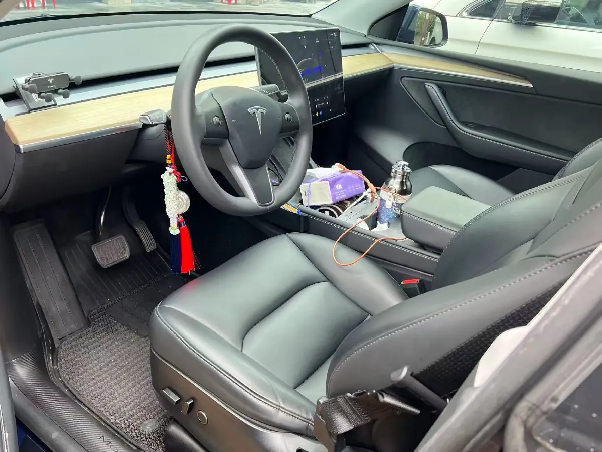 2022 Tesla Model Y BEV 60KWH,autocango,china used car exporter,china ev exporter,chinese used car exporter,chinese used ev exporter