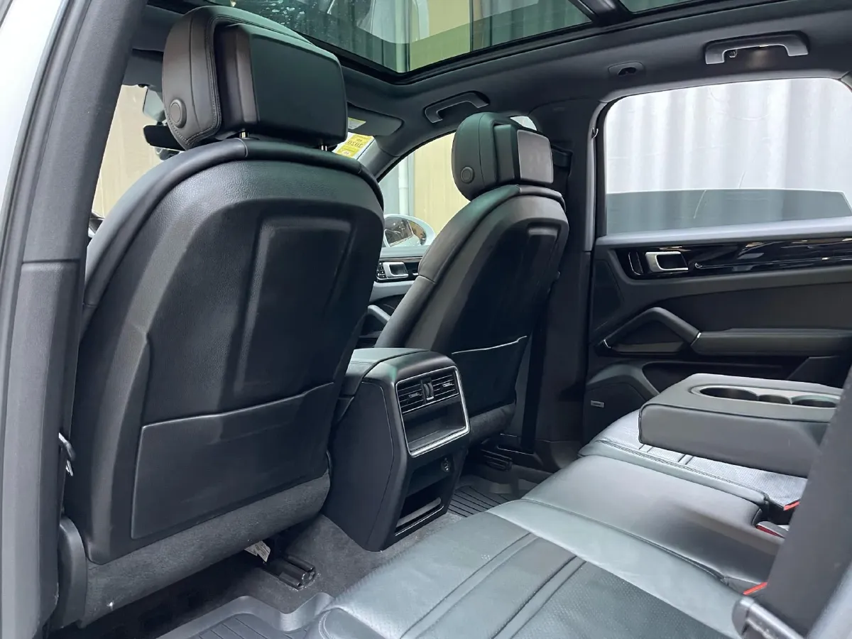 2019 Porsche Cayenne 3.0T 340HP V6 8AT,autocango,china used car exporter,china ev exporter,chinese used car exporter,chinese used ev exporter