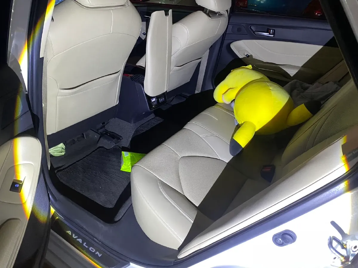 2022 Toyota Avalon 2.0L 178HP L4 CVT,autocango,china used car exporter,china ev exporter,chinese used car exporter,chinese used ev exporter