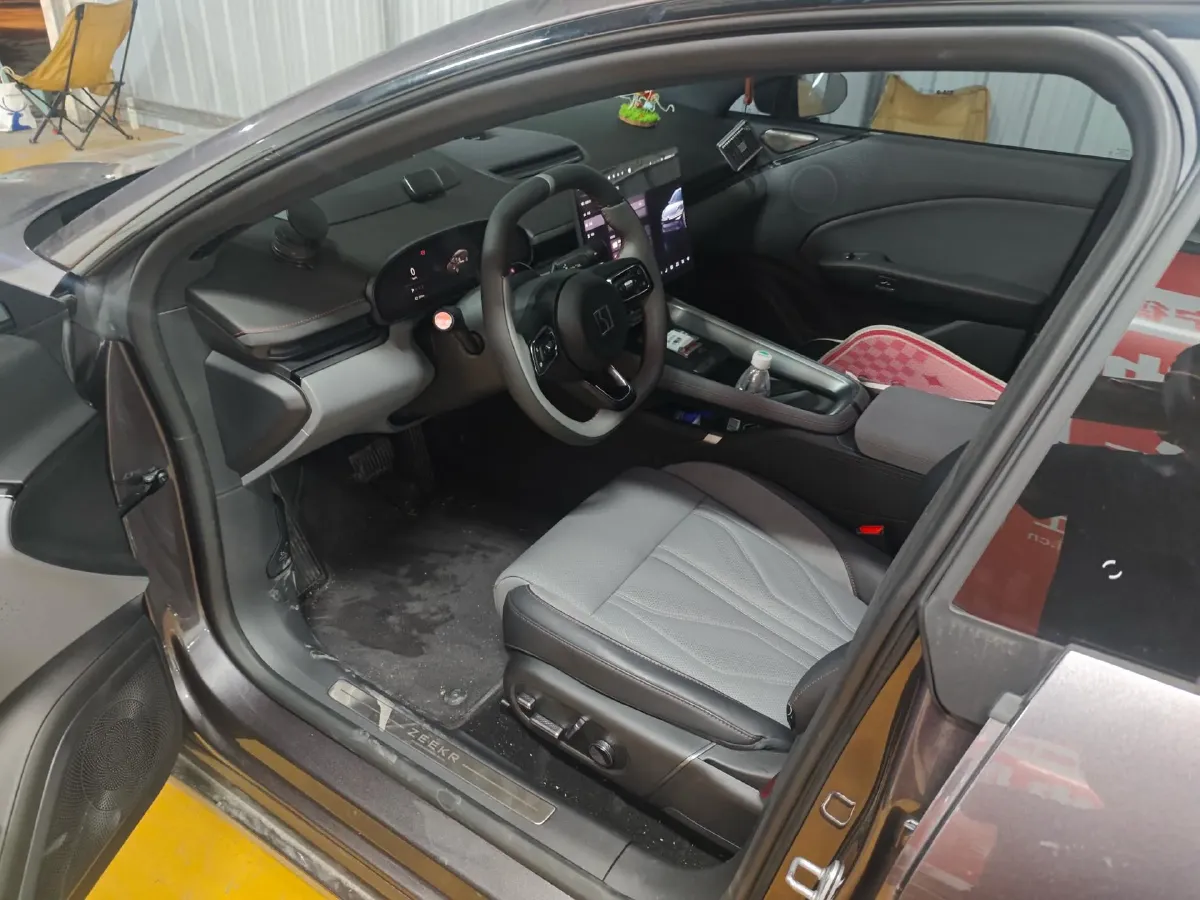 2025 Zeekr 007GT BEV 75KWH,autocango,china used car exporter,china ev exporter,chinese used car exporter,chinese used ev exporter