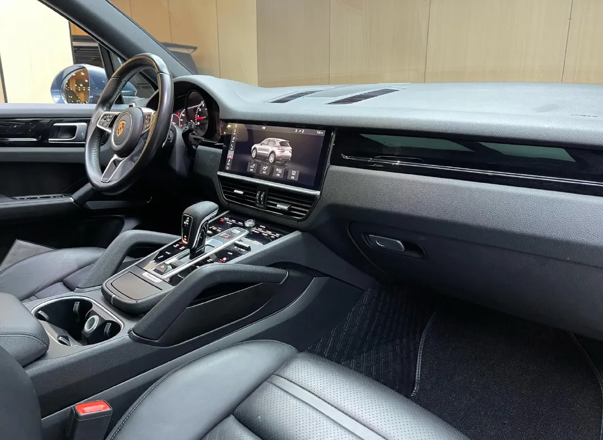 2018 Land Rover Range Rover Velar 3.0T 380HP V6 8AT,autocango,china used car exporter,china ev exporter,chinese used car exporter,chinese used ev exporter