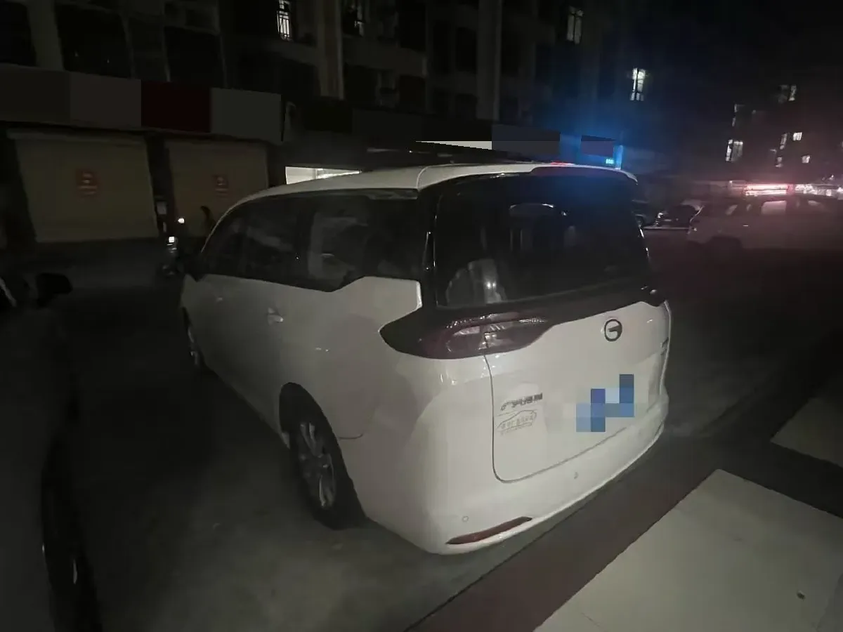 2021 GAC Trumpchi M6 1.5T 169HP L4 7DCT,autocango,china used car exporter,china ev exporter,chinese used car exporter,chinese used ev exporter