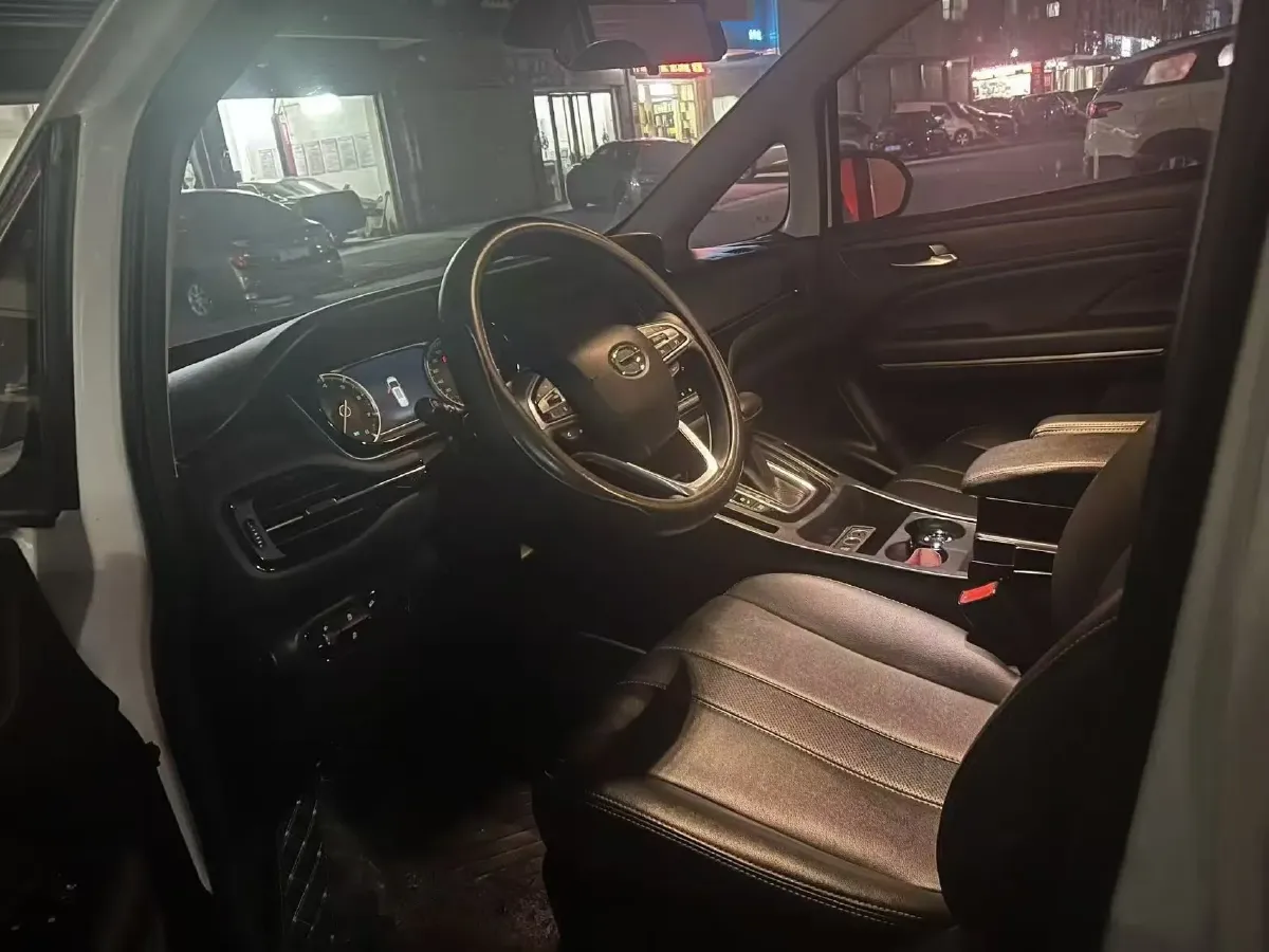 2021 GAC Trumpchi M6 1.5T 169HP L4 7DCT,autocango,china used car exporter,china ev exporter,chinese used car exporter,chinese used ev exporter