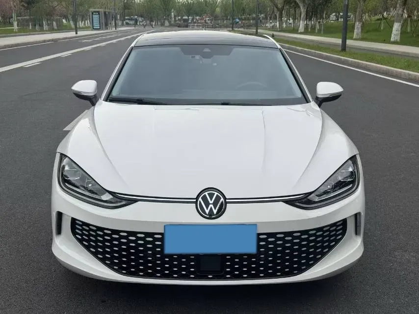 2022 Volkswagen Lavida 1.4T 150HP L4 7DCT,autocango,china used car exporter,china ev exporter,chinese used car exporter,chinese used ev exporter