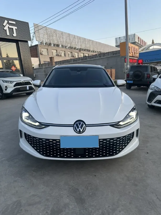 2022 Volkswagen Lavida 1.4T 150HP L4 7DCT,autocango,china used car exporter,china ev exporter,chinese used car exporter,chinese used ev exporter