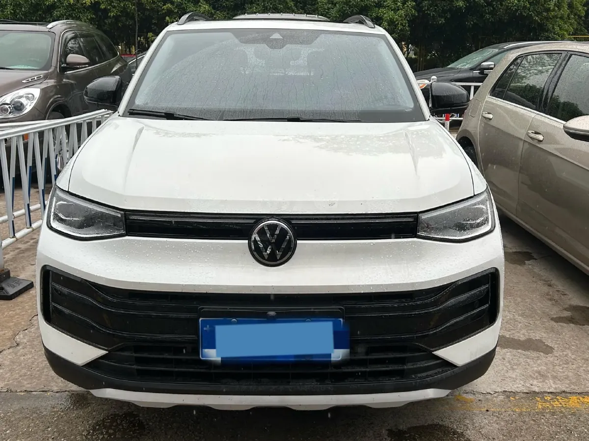 2025 Volkswagen Tharu 1.5L 110HP L4 6AT,autocango,china used car exporter,china ev exporter,chinese used car exporter,chinese used ev exporter