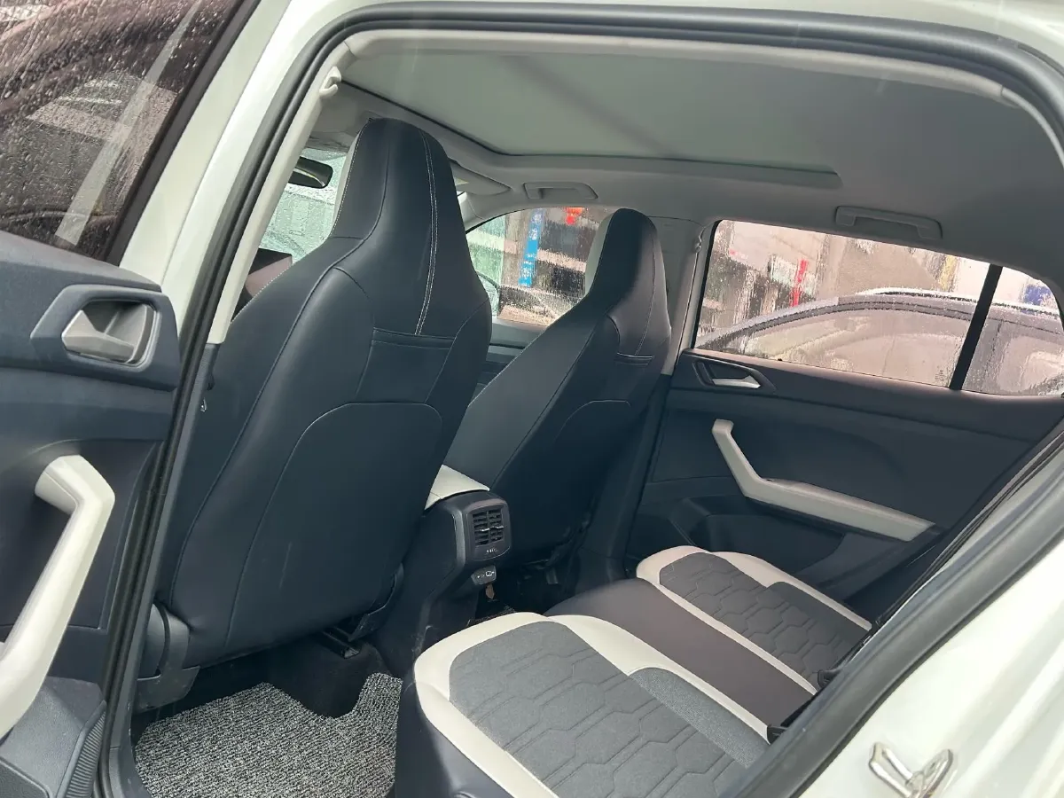 2025 Volkswagen Tharu 1.5L 110HP L4 6AT,autocango,china used car exporter,china ev exporter,chinese used car exporter,chinese used ev exporter