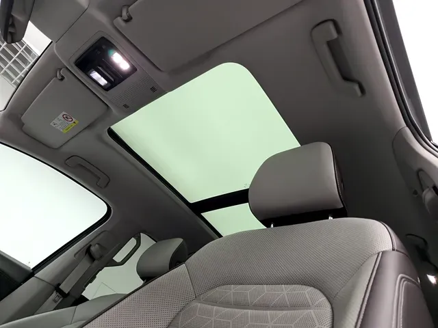 2022 Volkswagen Talagon 2.0T 220HP L4 7DCT,autocango,china used car exporter,china ev exporter,chinese used car exporter,chinese used ev exporter