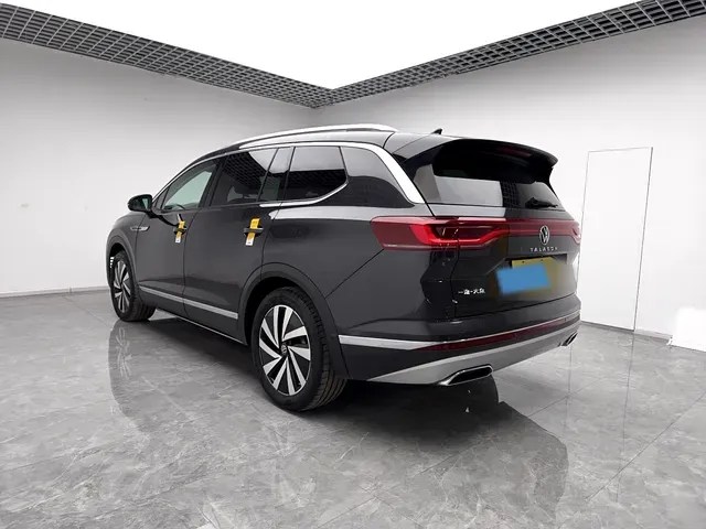 2022 Volkswagen Talagon 2.0T 220HP L4 7DCT,autocango,china used car exporter,china ev exporter,chinese used car exporter,chinese used ev exporter