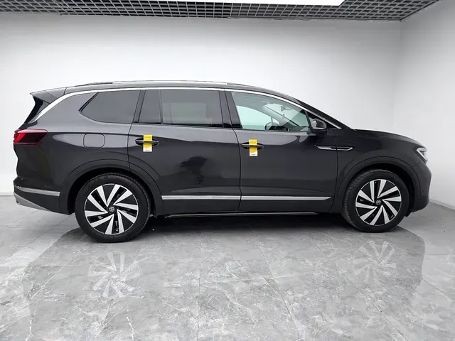 2022 Volkswagen Talagon 2.0T 220HP L4 7DCT,autocango,china used car exporter,china ev exporter,chinese used car exporter,chinese used ev exporter