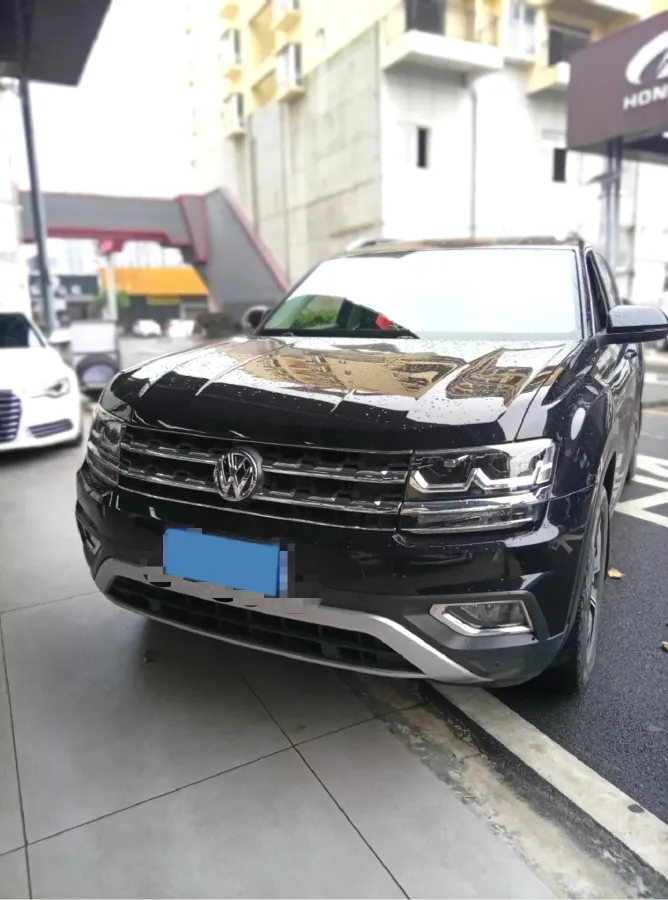 2020 Volkswagen Teramont 2.0T 186HP L4 7DCT,autocango,china used car exporter,china ev exporter,chinese used car exporter,chinese used ev exporter