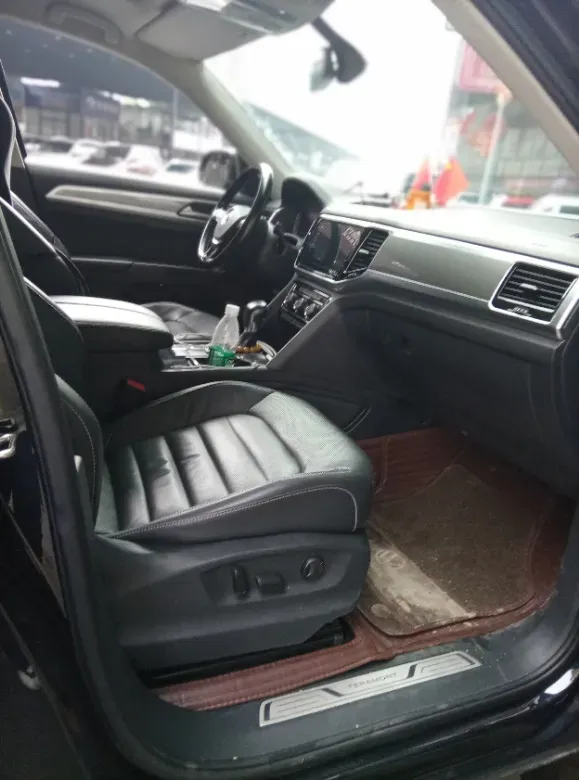 2020 Volkswagen Teramont 2.0T 186HP L4 7DCT,autocango,china used car exporter,china ev exporter,chinese used car exporter,chinese used ev exporter