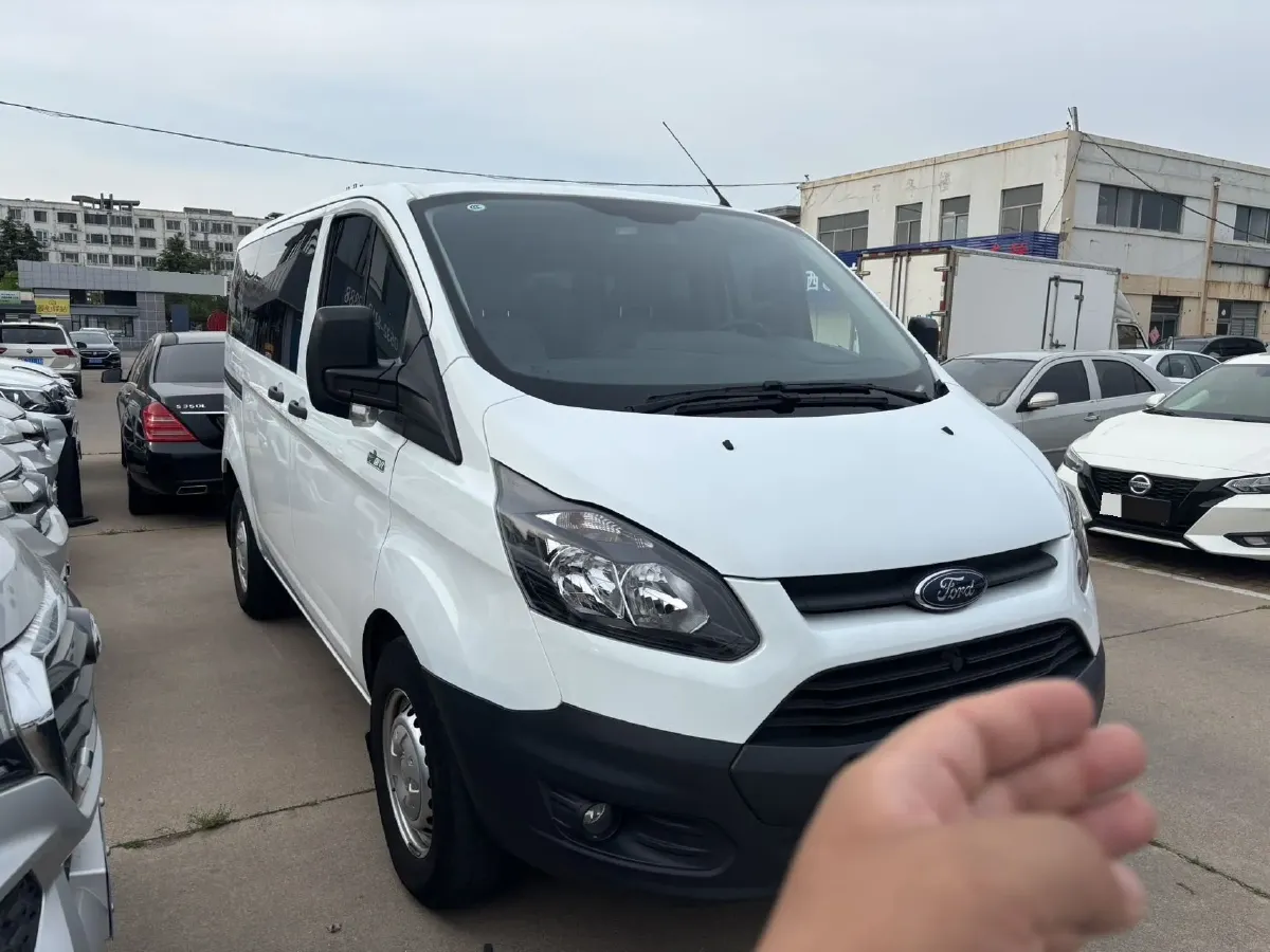 2019 Ford New Era Transit 2.2T 140HP L4 6MT,autocango,china used car exporter,china ev exporter,chinese used car exporter,chinese used ev exporter