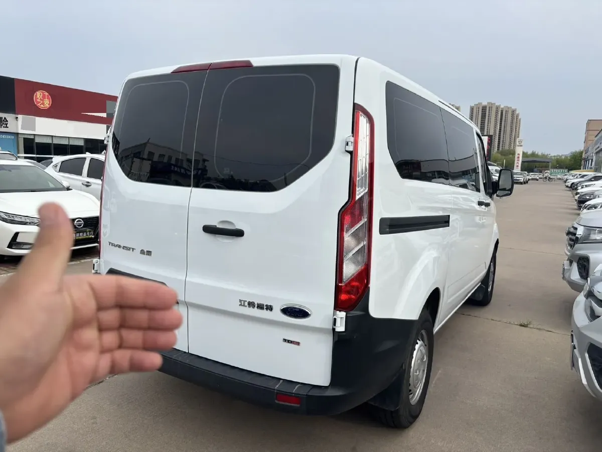 2019 Ford New Era Transit 2.2T 140HP L4 6MT,autocango,china used car exporter,china ev exporter,chinese used car exporter,chinese used ev exporter