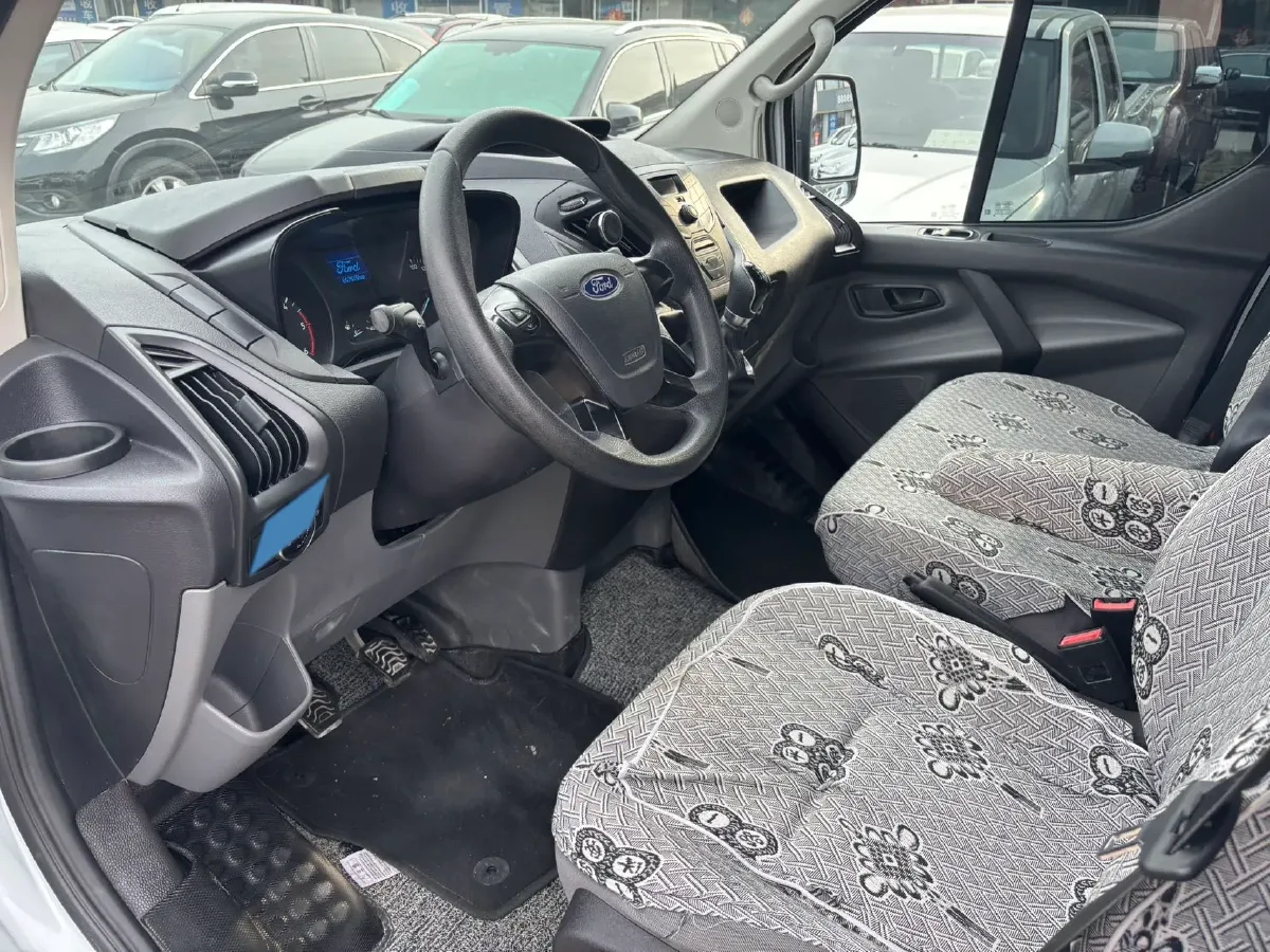 2019 Ford New Era Transit 2.2T 140HP L4 6MT,autocango,china used car exporter,china ev exporter,chinese used car exporter,chinese used ev exporter