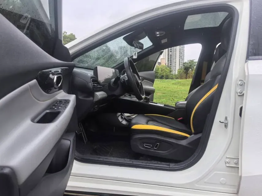 2023 GAC Trumpchi Empow 1.5T 177HP L4 7DCT,autocango,china used car exporter,china ev exporter,chinese used car exporter,chinese used ev exporter