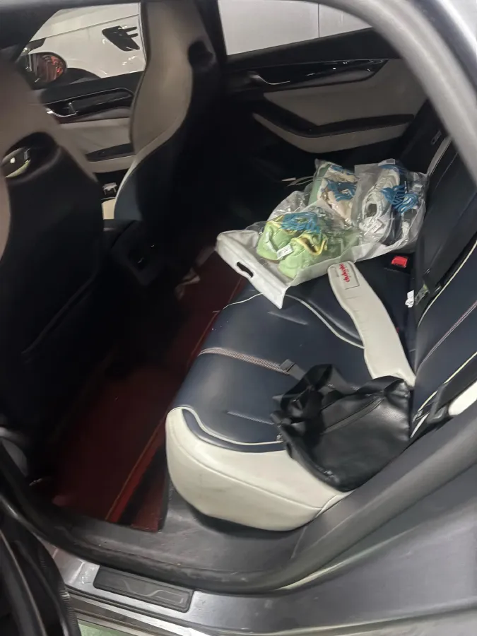 2021 MAXUS G50 1.5T 169HP L4 7DCT,autocango,china used car exporter,china ev exporter,chinese used car exporter,chinese used ev exporter