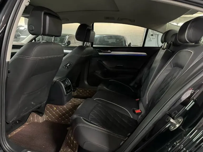 2020 Volkswagen Magotan GTE 1.4T 150HP L4 6DCT PHEV 13KWH,autocango,china used car exporter,china ev exporter,chinese used car exporter,chinese used ev exporter