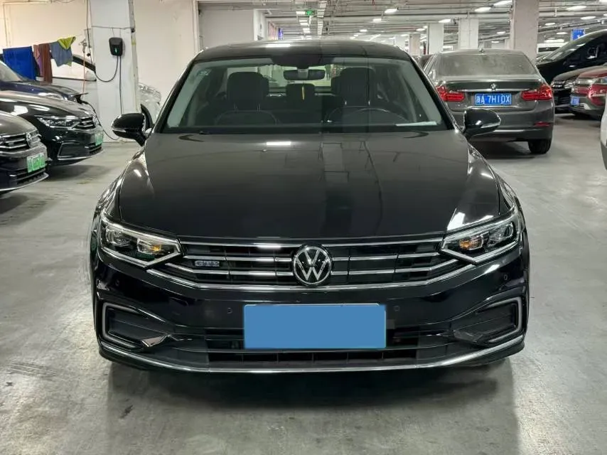 2020 Volkswagen Magotan GTE 1.4T 150HP L4 6DCT PHEV 13KWH,autocango,china used car exporter,china ev exporter,chinese used car exporter,chinese used ev exporter