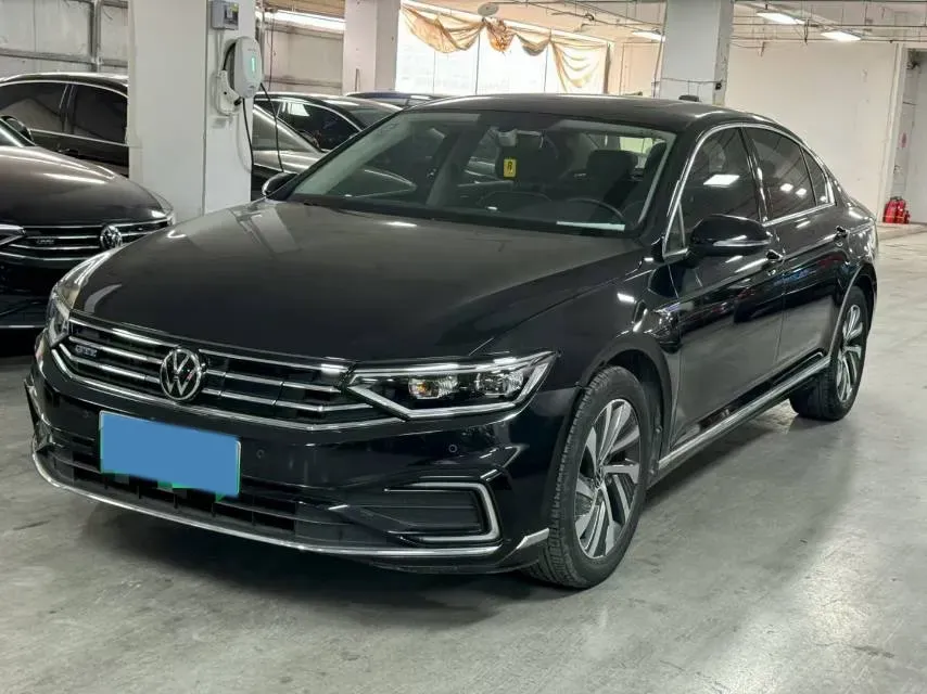 2020 Volkswagen Magotan GTE 1.4T 150HP L4 6DCT PHEV 13KWH,autocango,china used car exporter,china ev exporter,chinese used car exporter,chinese used ev exporter