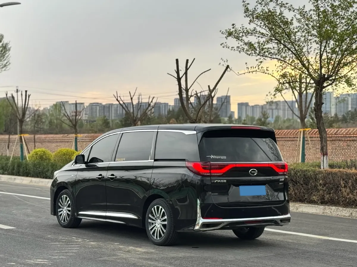 2021 GAC Trumpchi M8 2.0T 252HP L4 8AT,autocango,china used car exporter,china ev exporter,chinese used car exporter,chinese used ev exporter