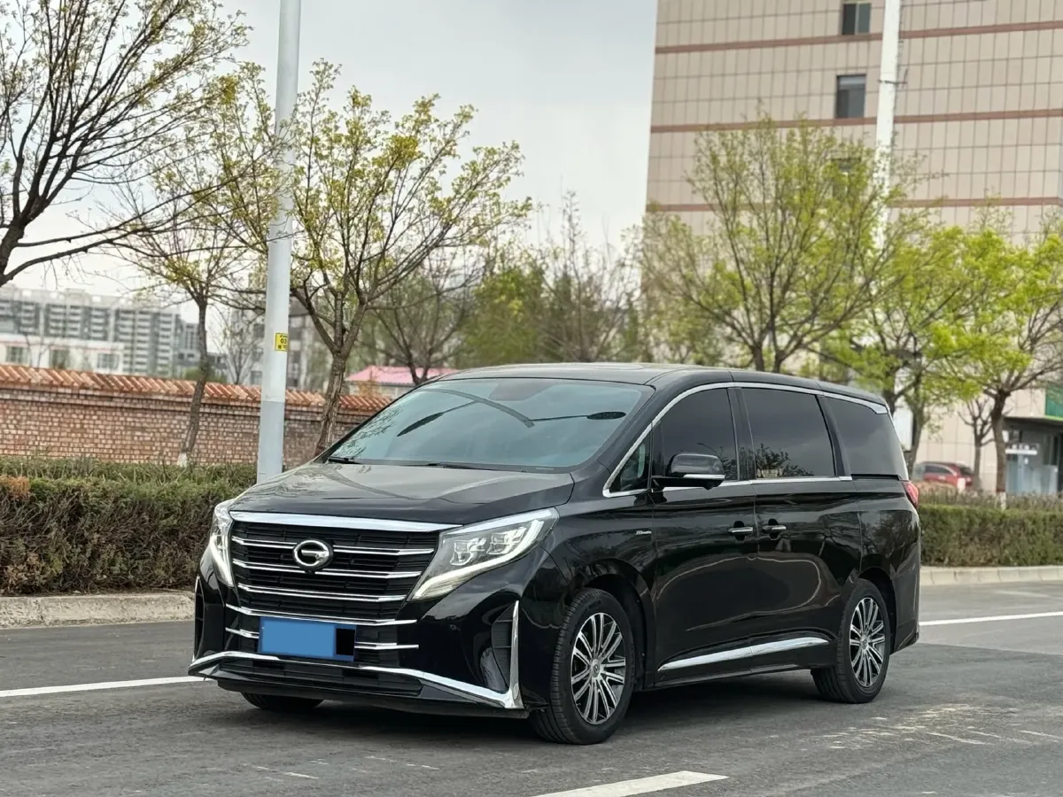 2021 GAC Trumpchi M8 2.0T 252HP L4 8AT,autocango,china used car exporter,china ev exporter,chinese used car exporter,chinese used ev exporter