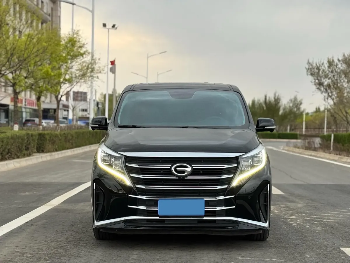 2021 GAC Trumpchi M8 2.0T 252HP L4 8AT,autocango,china used car exporter,china ev exporter,chinese used car exporter,chinese used ev exporter