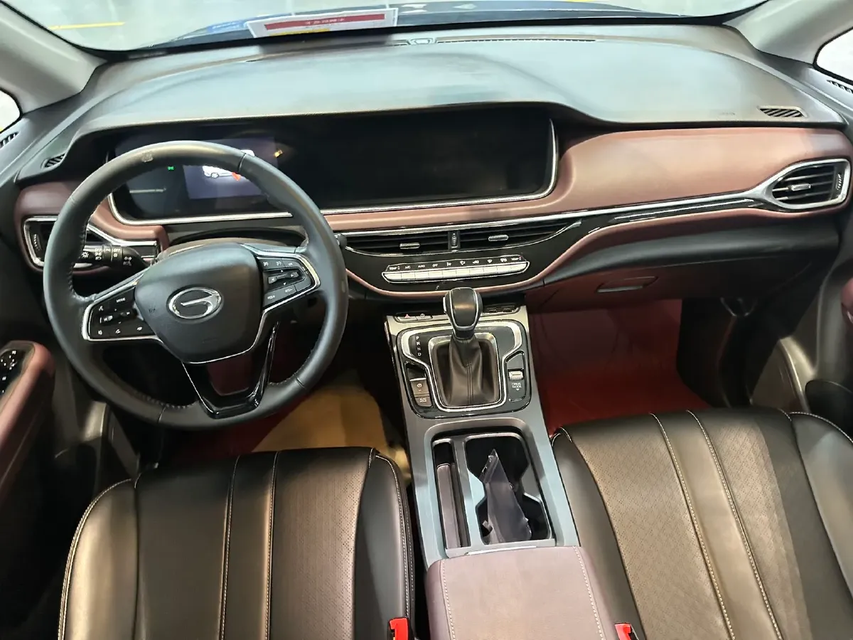 2021 GAC Trumpchi M6 1.5T 169HP L4 7DCT,autocango,china used car exporter,china ev exporter,chinese used car exporter,chinese used ev exporter