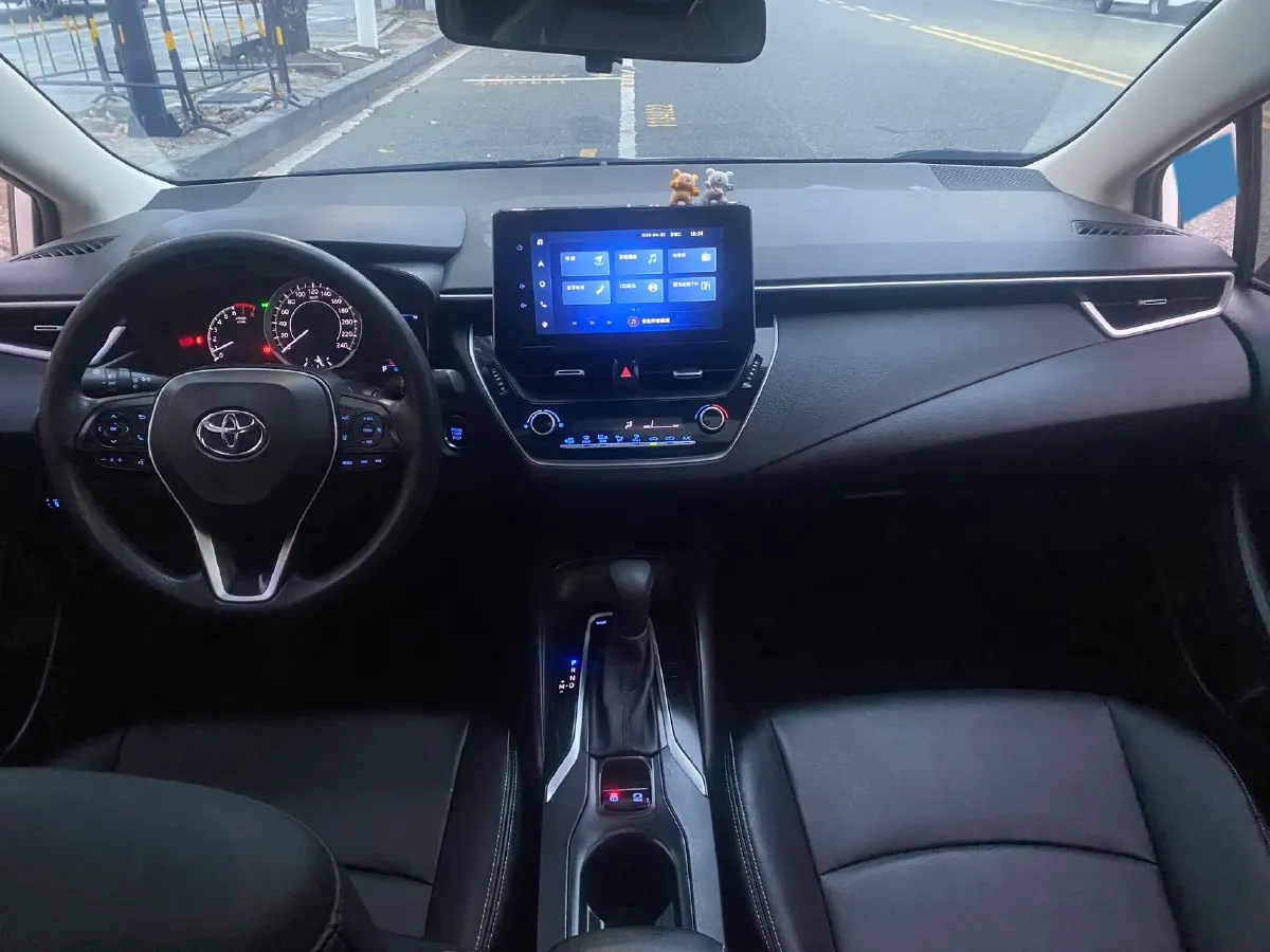 2019 Toyota Corolla 1.2T 116HP L4 CVT,autocango,china used car exporter,china ev exporter,chinese used car exporter,chinese used ev exporter