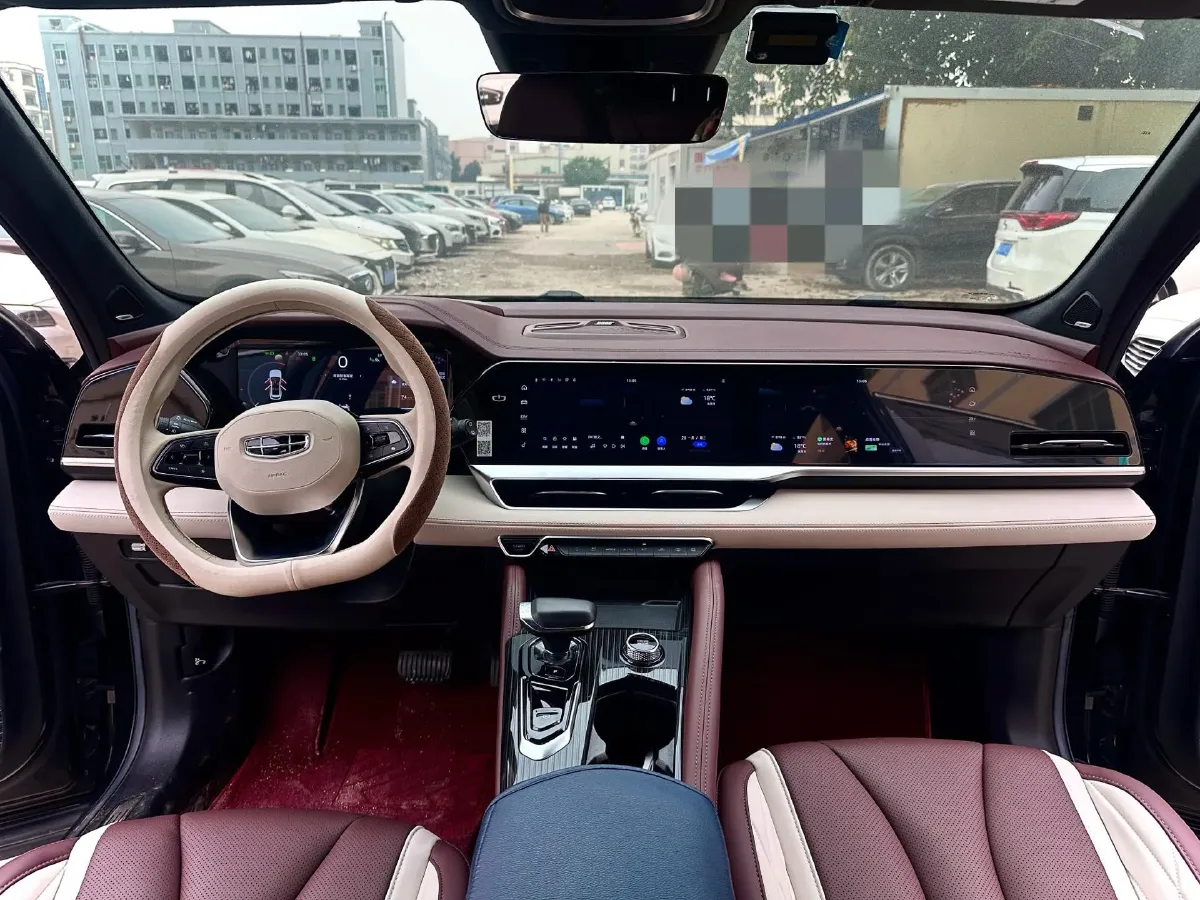 2021 Geely Monjaro 2.0T 218HP L4 7DCT,autocango,china used car exporter,china ev exporter,chinese used car exporter,chinese used ev exporter