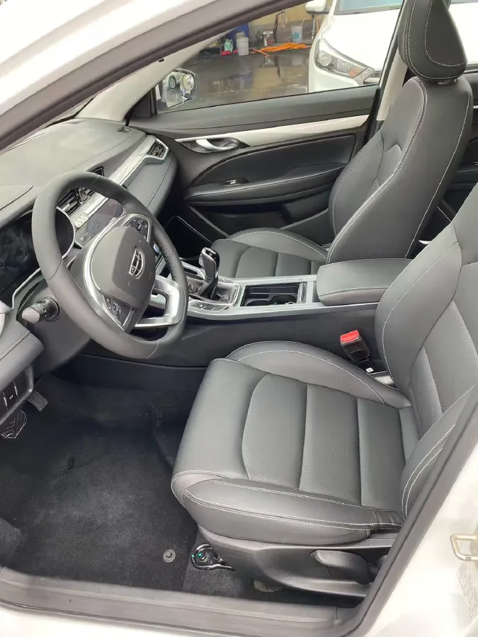 2020 Geely Emgrand 1.5L 109HP L4 CVT,autocango,china used car exporter,china ev exporter,chinese used car exporter,chinese used ev exporter