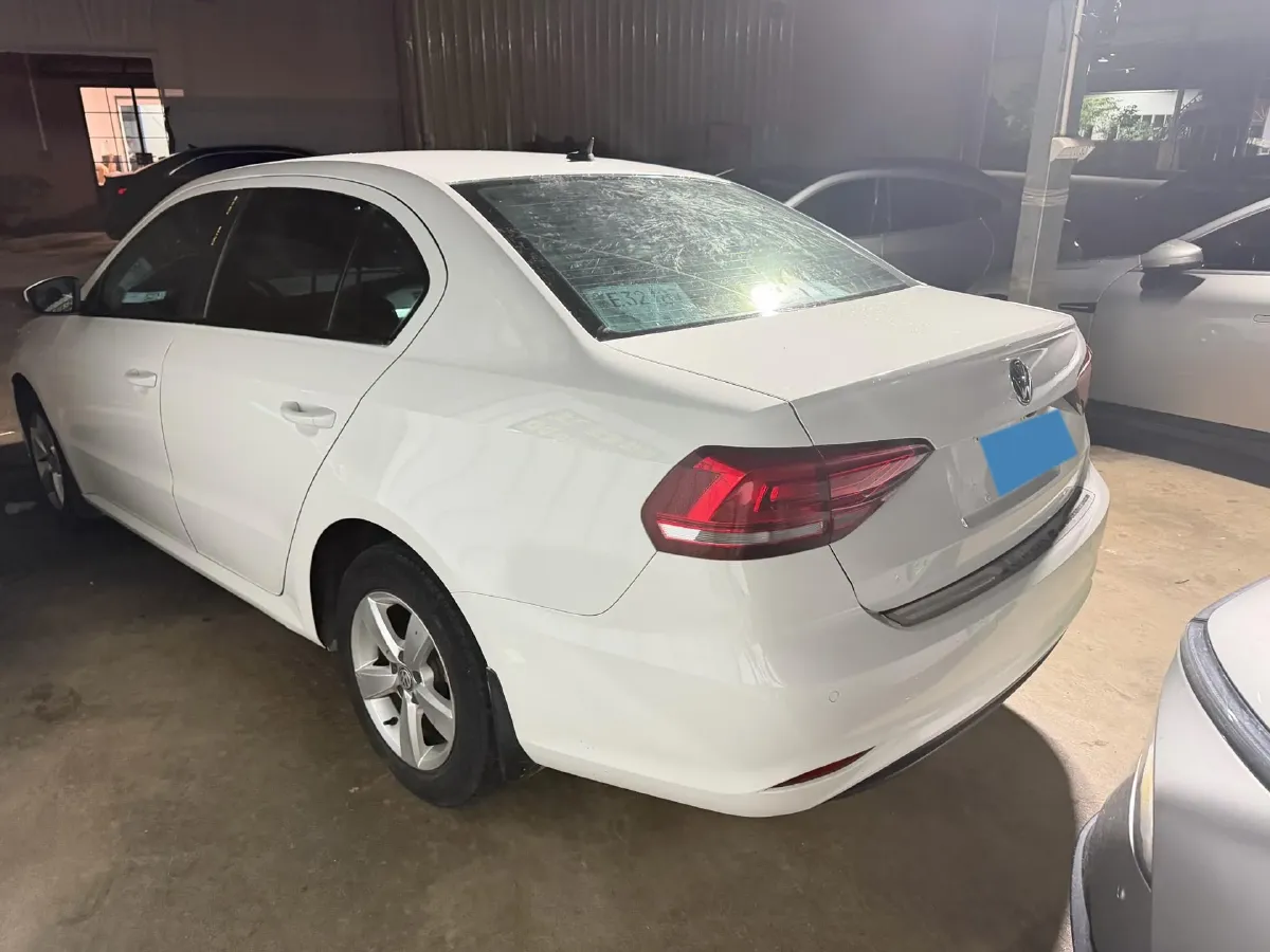 2019 Jetour X90 1.5T 147HP L4 6MT,autocango,china used car exporter,china ev exporter,chinese used car exporter,chinese used ev exporter