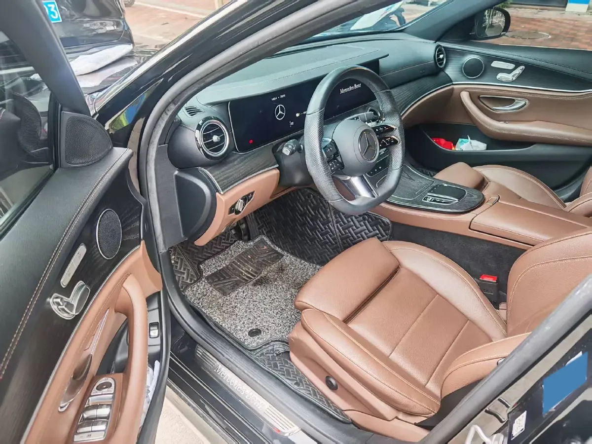 2022 Mercedes-Benz E Class 2.0T 211HP L4 9AT PHEV 25.4KWH,autocango,china used car exporter,china ev exporter,chinese used car exporter,chinese used ev exporter