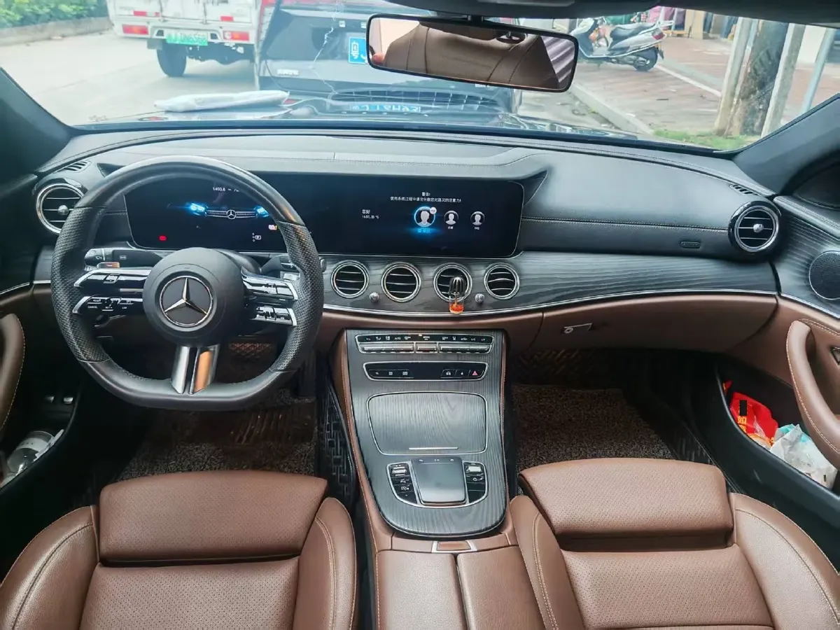 2022 Mercedes-Benz E Class 2.0T 211HP L4 9AT PHEV 25.4KWH,autocango,china used car exporter,china ev exporter,chinese used car exporter,chinese used ev exporter