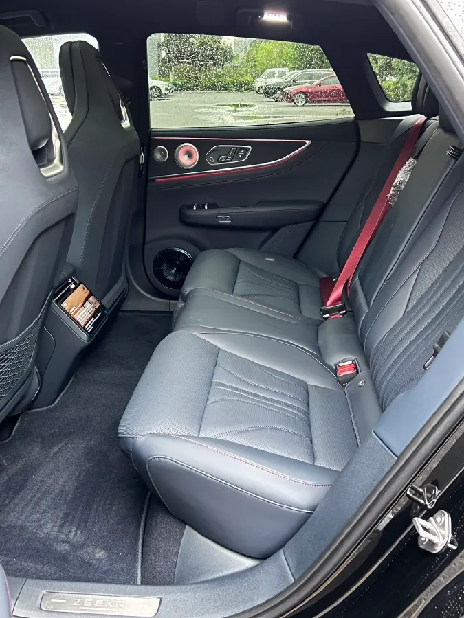 2026 Zeekr 001 BEV,autocango,china used car exporter,china ev exporter,chinese used car exporter,chinese used ev exporter