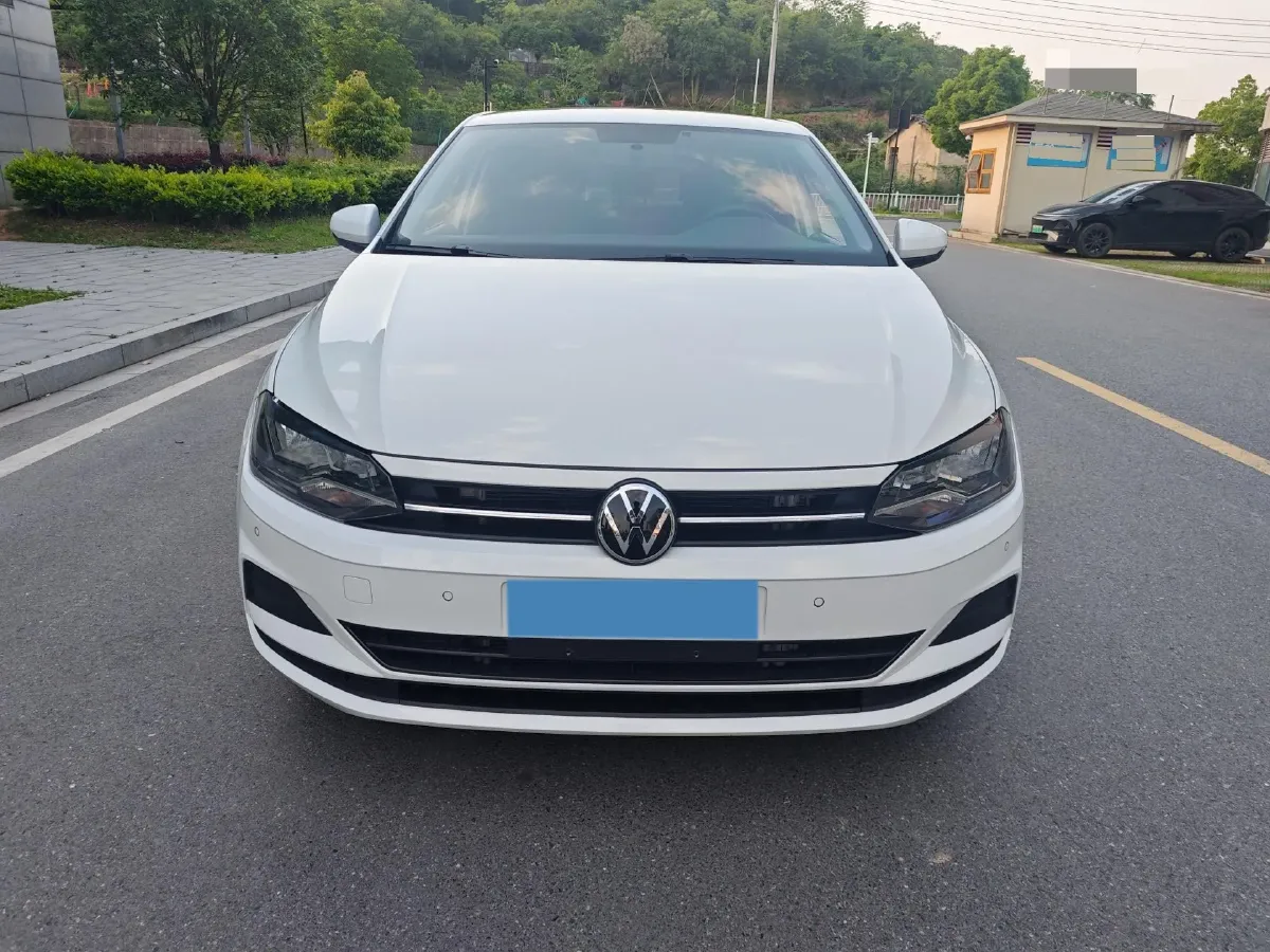 2023 Volkswagen Polo 1.5L 113HP L4 6AT,autocango,china used car exporter,china ev exporter,chinese used car exporter,chinese used ev exporter